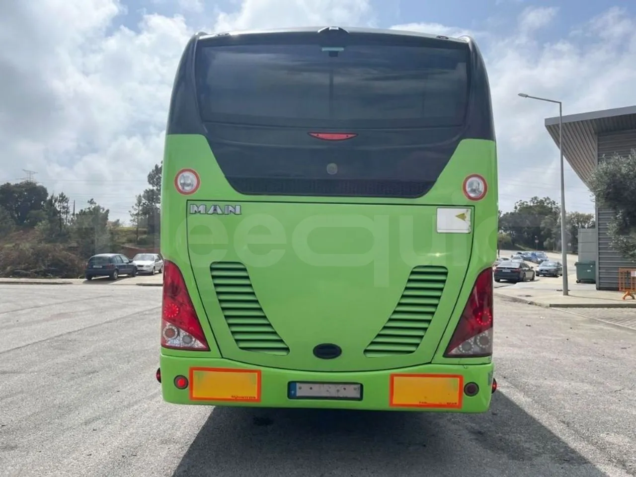 Man Lion's Coach JOACZ - Euro6 - 309kW - 12.101mt - rear hatch closed