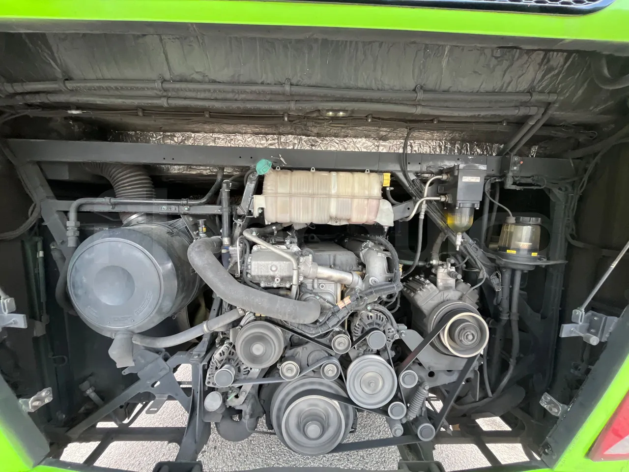 Man Lion's Coach JOACZ - Euro6 - 309kW - 12.101mt - rear hatch open