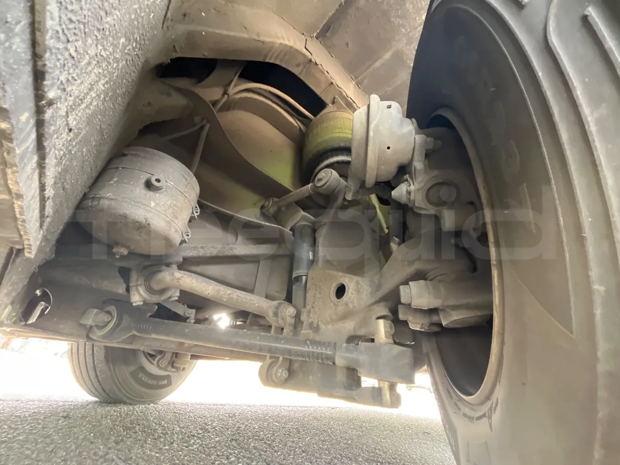 Man Lion's Coach JOACZ - Euro6 - 309kW - 12.101mt - front axle right side