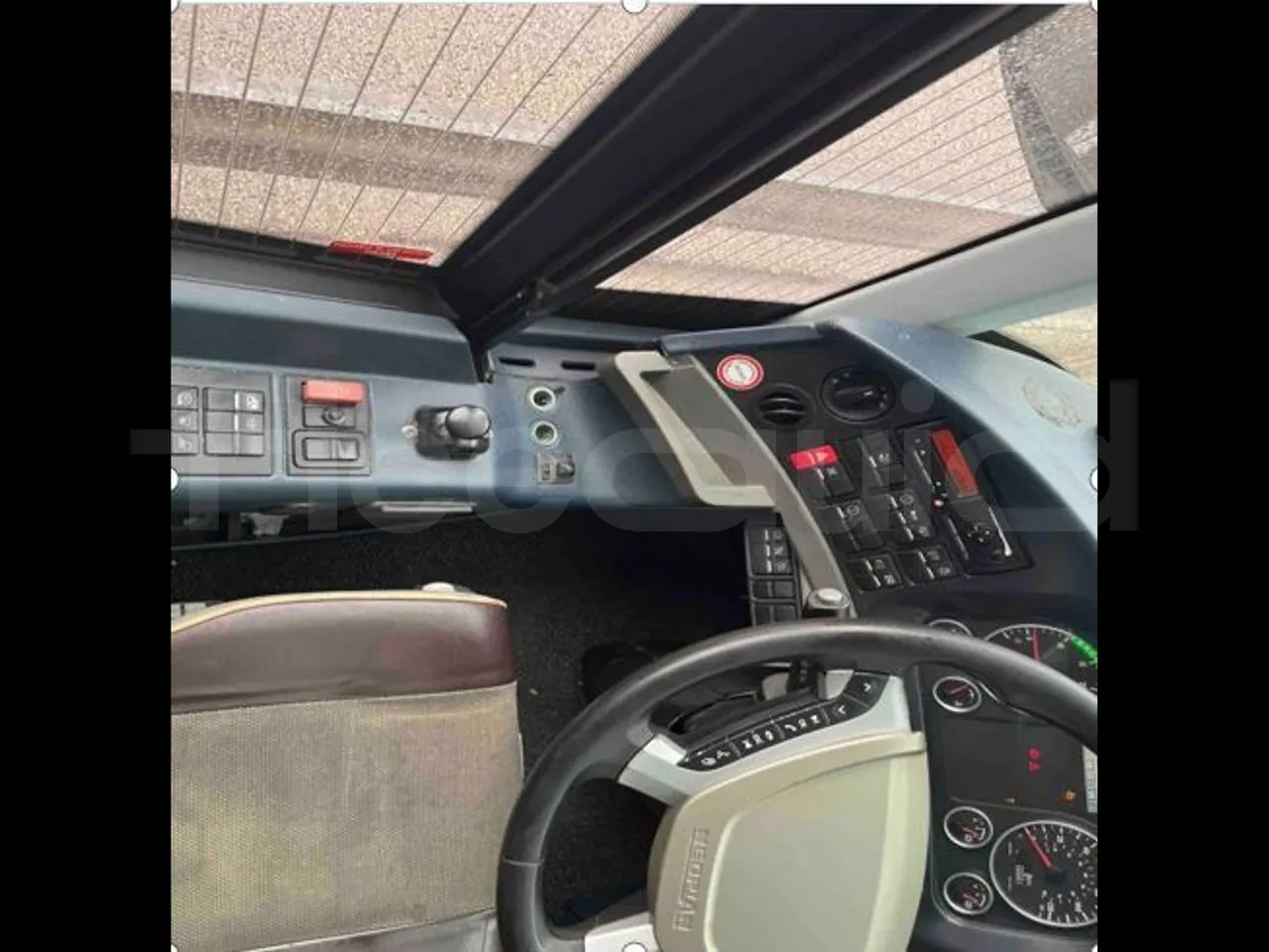 Neoplan Cityliner P14 - Euro6 - 324kW - 12.240mt - onboard devices 1