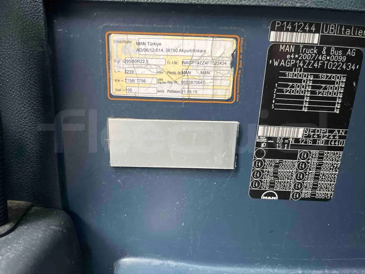 Neoplan Cityliner P14 - Euro6 - 324kW - 12.240mt - chassis VIN photo