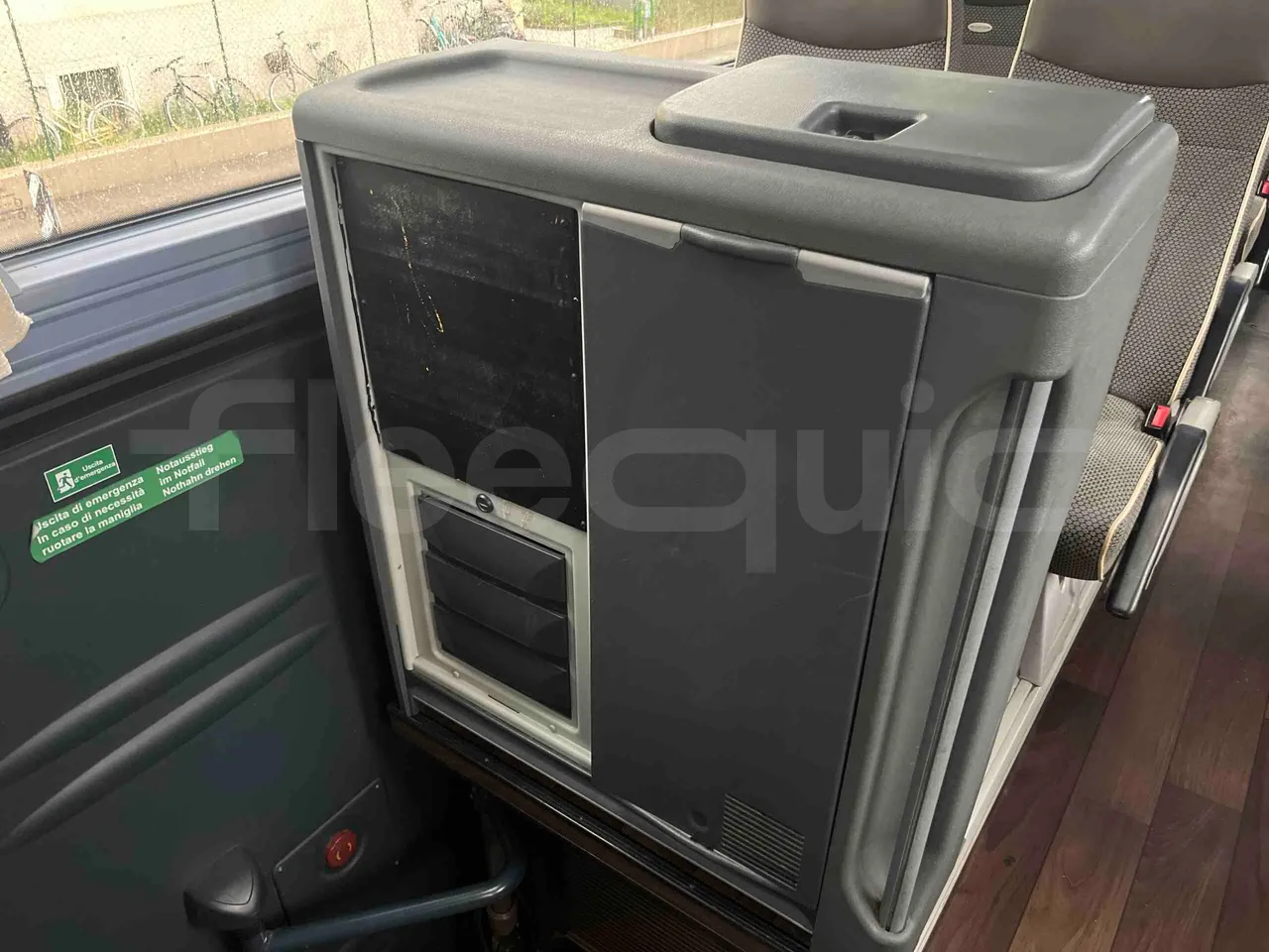 Neoplan Cityliner P14 - Euro6 - 324kW - 12.240mt - folding seat photo