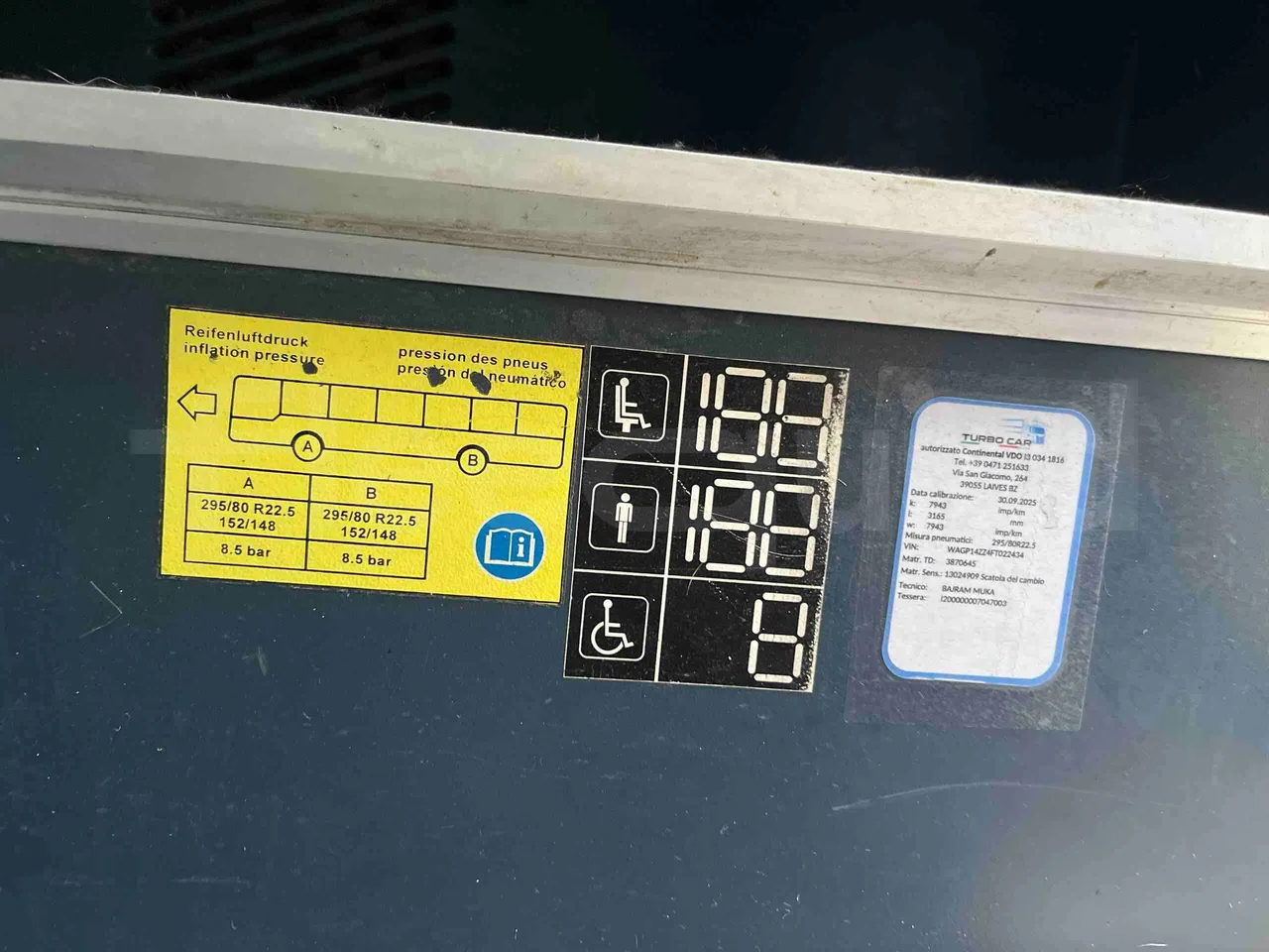 Neoplan Cityliner P14 - Euro6 - 324kW - 12.240mt - seat plate photo