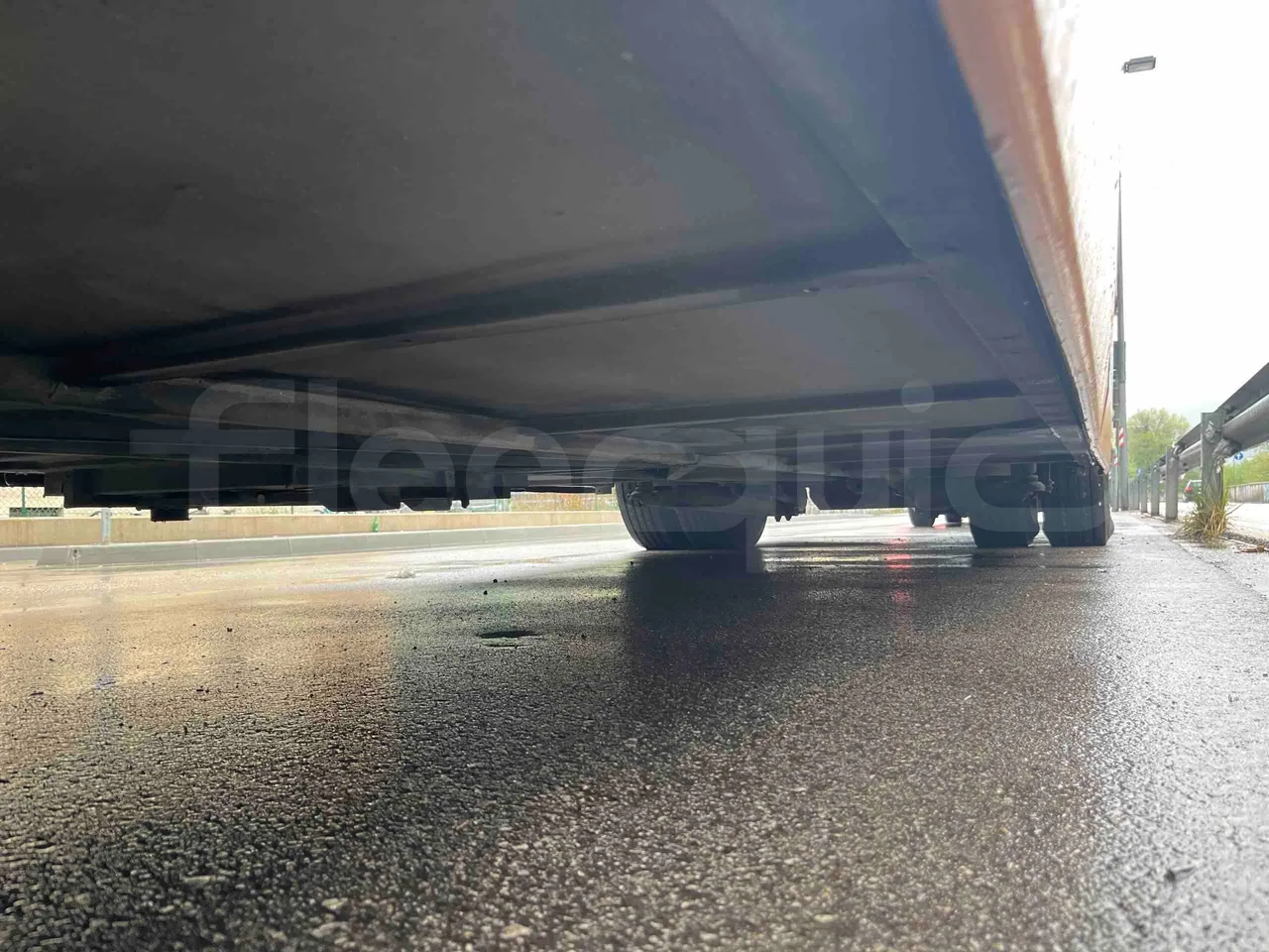 Neoplan Cityliner P14 - Euro6 - 324kW - 12.240mt - central undercarriage photo