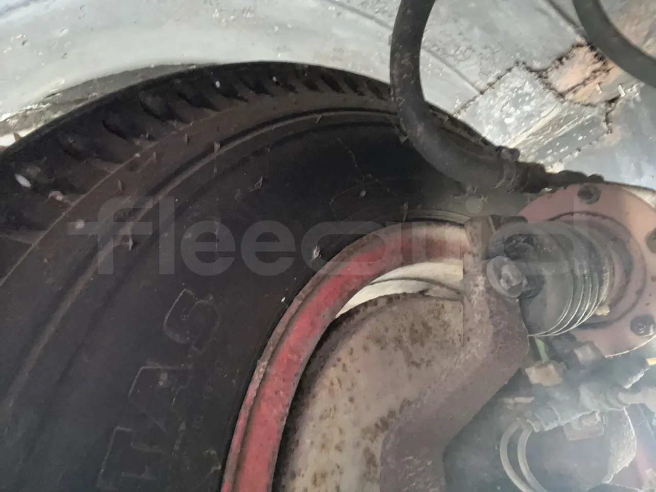 Setra S10 S10 -EUR0 -97kW-7.500m - front discs right