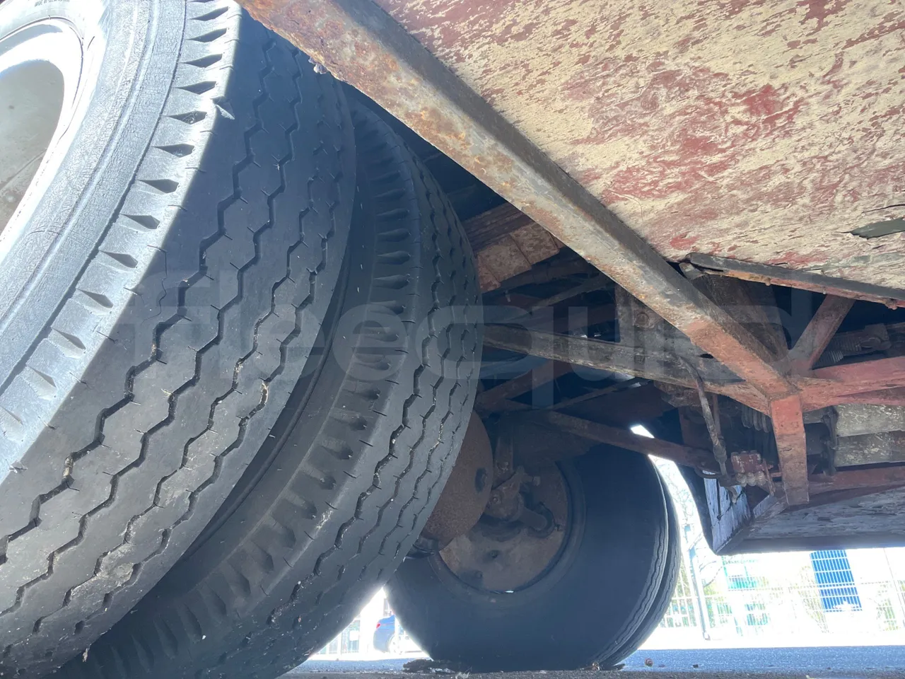 Setra S10 S10 -EUR0 -97kW-7.500m - axel 3 shock absorbers 1 right