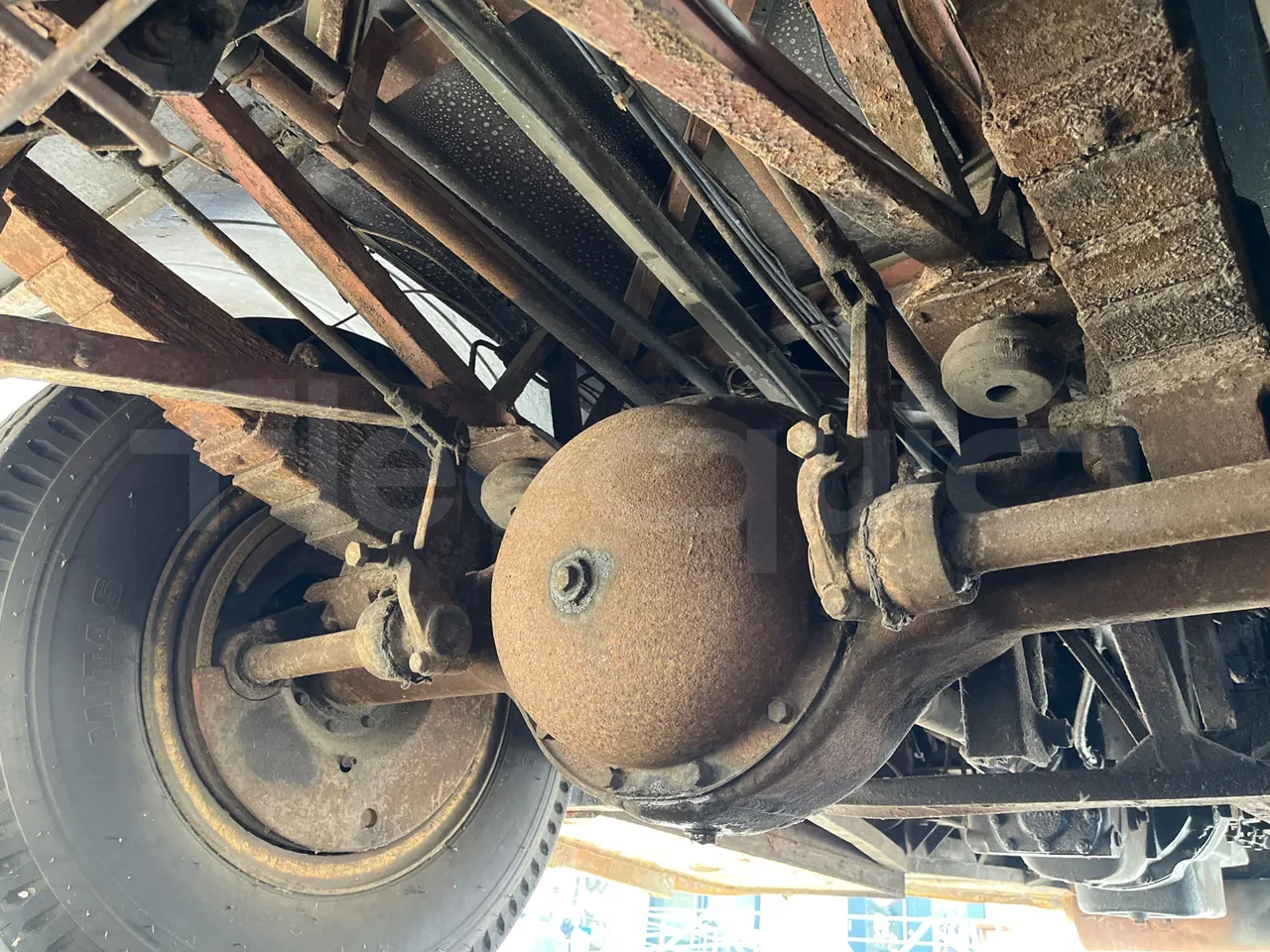 Setra S10 S10 -EUR0 -97kW-7.500m - axel 3 shock absorbers 2 right