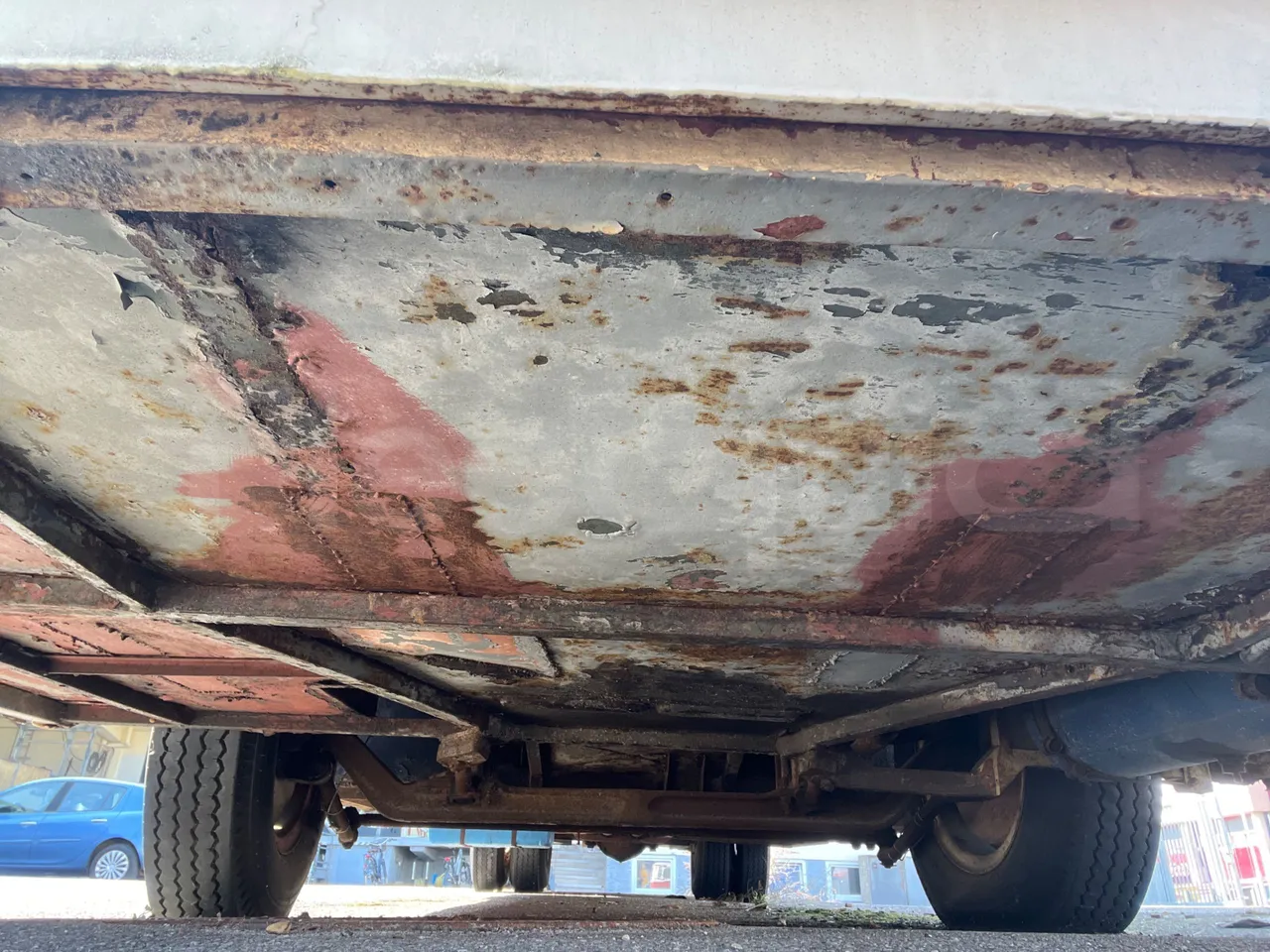 Setra S10 S10 -EUR0 -97kW-7.500m - front axle central