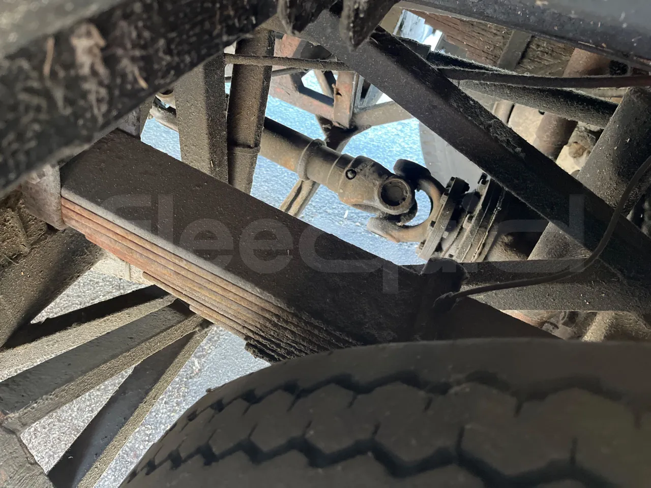 Setra S10 S10 -EUR0 -97kW-7.500m - axle 3 right side