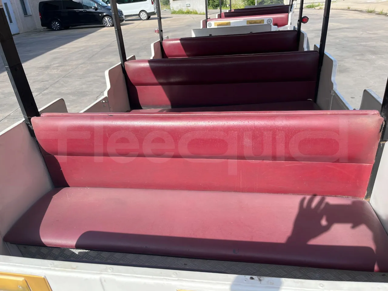 Dotto HD180F Road Train - EUR0 - 57kW - 3.45 + 4.72 + 4.72m - door mechanism photo