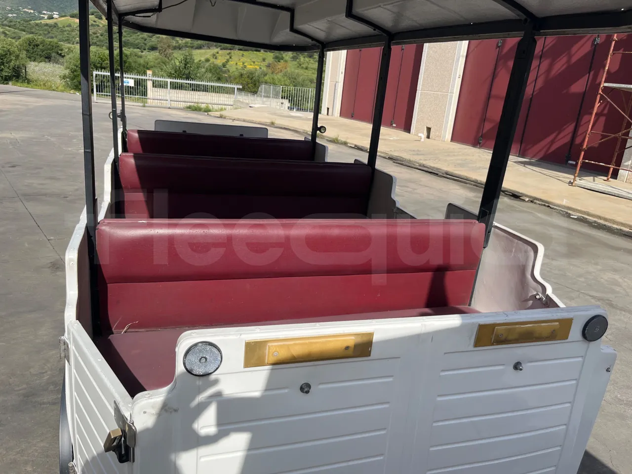 Dotto HD180F Road Train - EUR0 - 57kW - 3.45 + 4.72 + 4.72m - forward view middle aisle