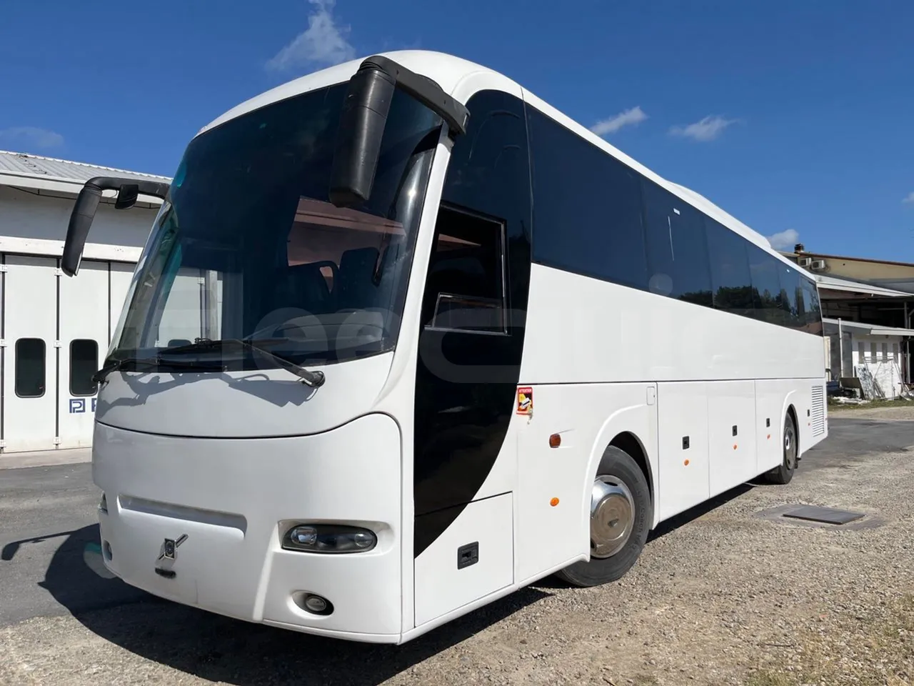Volvo Barbi Antares B12B FS380 - Euro 3 - 279 Kw - 12,230 Mt - 3/4 front left (mandatory for bus to scrap)