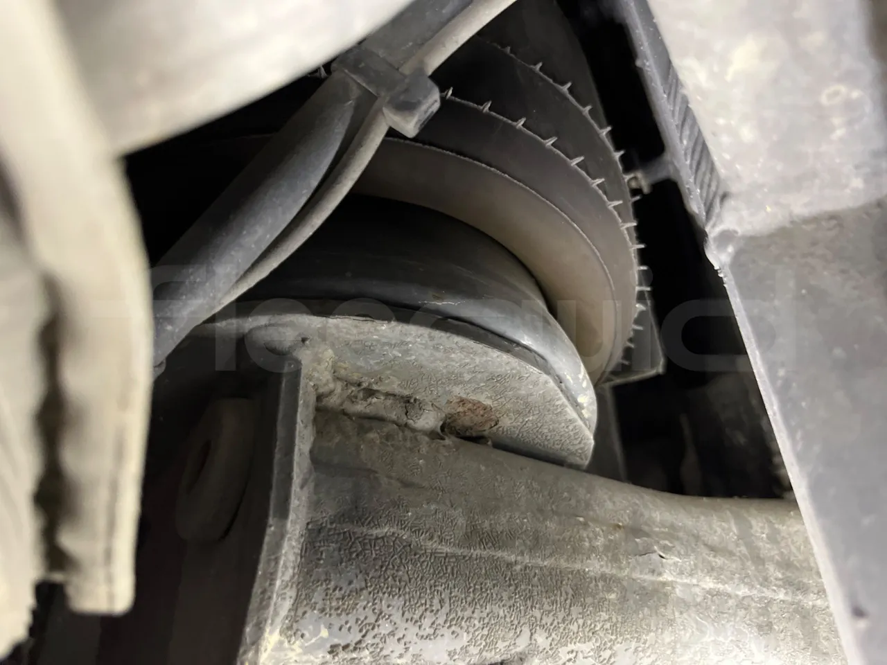 Volvo Barbi Antares B12B FS380 - Euro 3 - 279 Kw - 12,230 Mt - axel 2 air springs 1 left