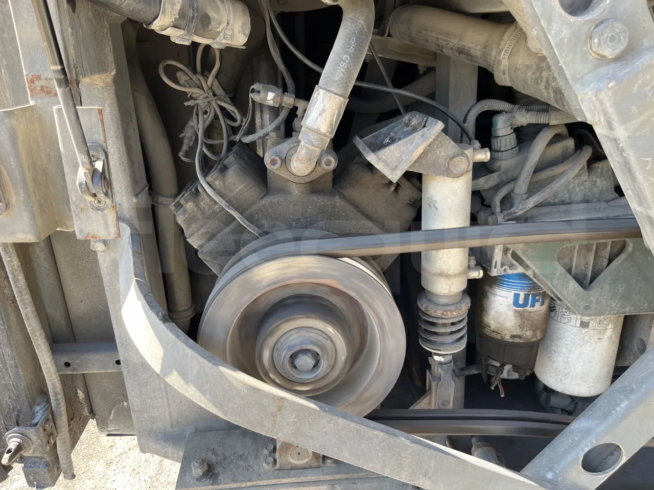 Volvo Barbi Antares B12B FS380 - Euro 3 - 279 Kw - 12,230 Mt - air conditioning compressor (mandatory for bus to scrap)