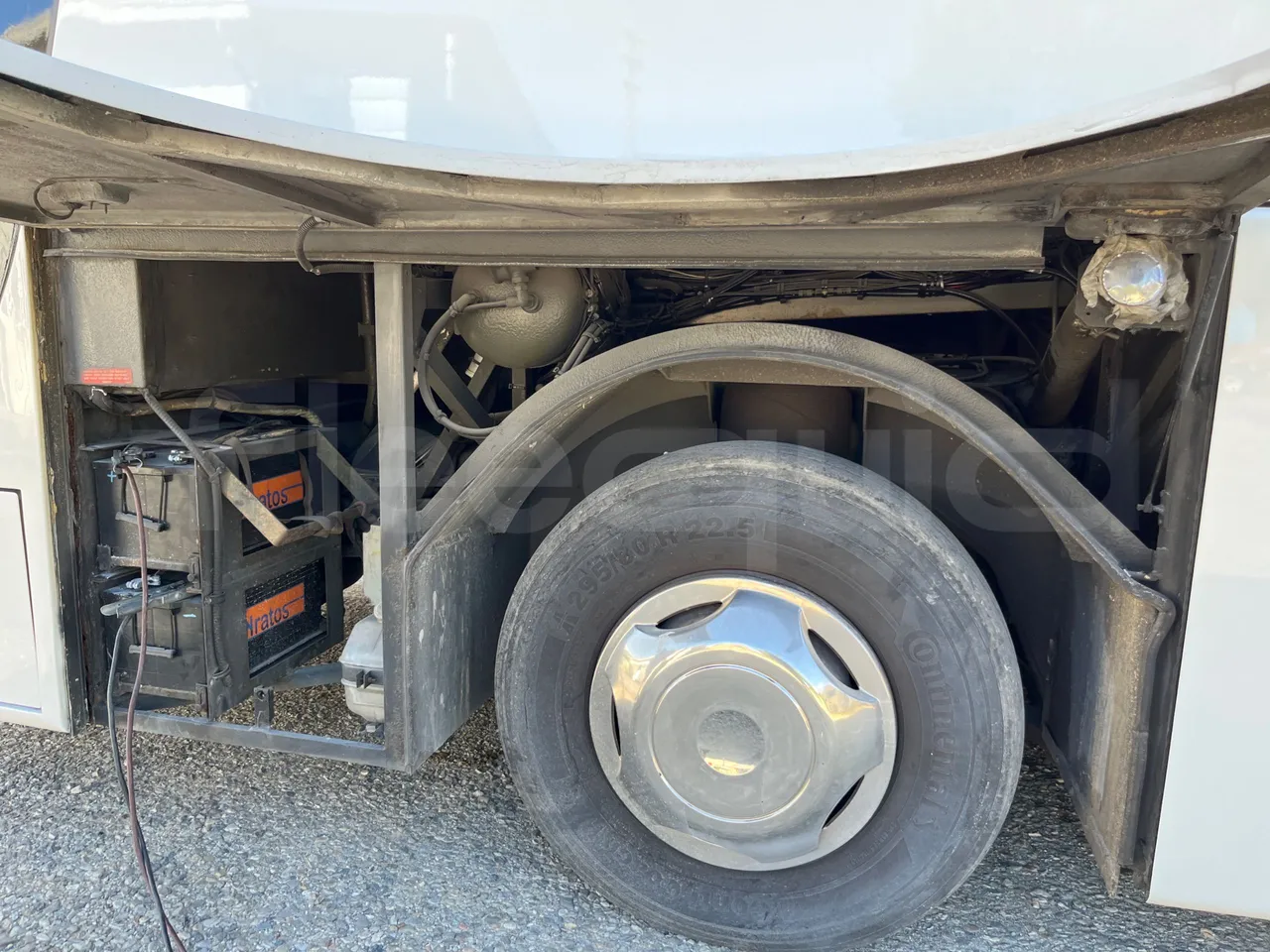 Volvo Barbi Antares B12B FS380 - Euro 3 - 279 Kw - 12,230 Mt - external compartments photo