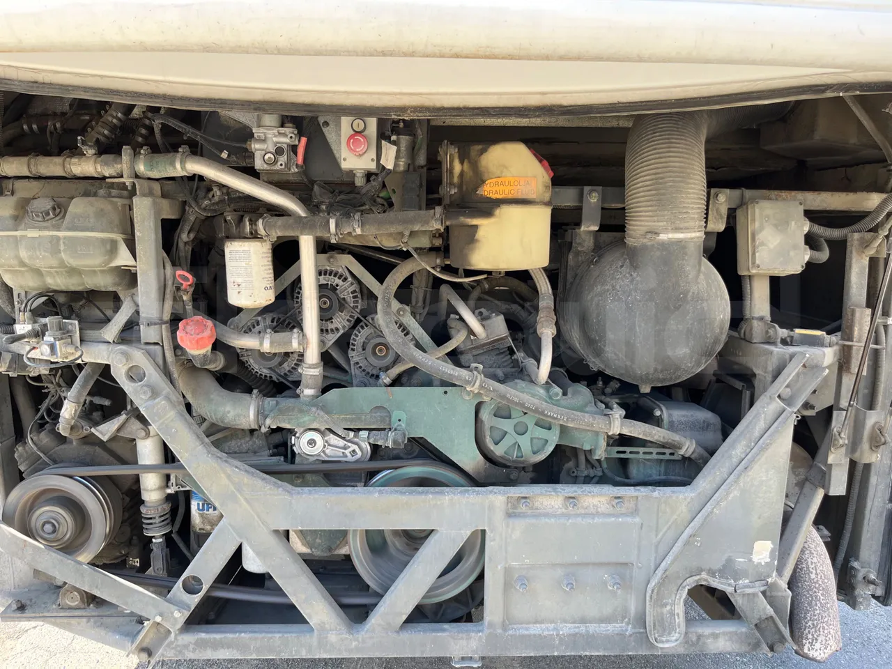Volvo Barbi Antares B12B FS380 - Euro 3 - 279 Kw - 12,230 Mt - rear hatch open (mandatory for bus to scrap)