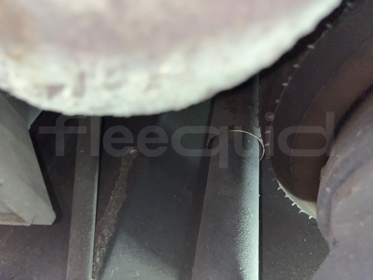 Volvo Barbi Antares B12B FS380 - Euro 3 - 279 Kw - 12,230 Mt - axle 2 shock absorbers 1 left
