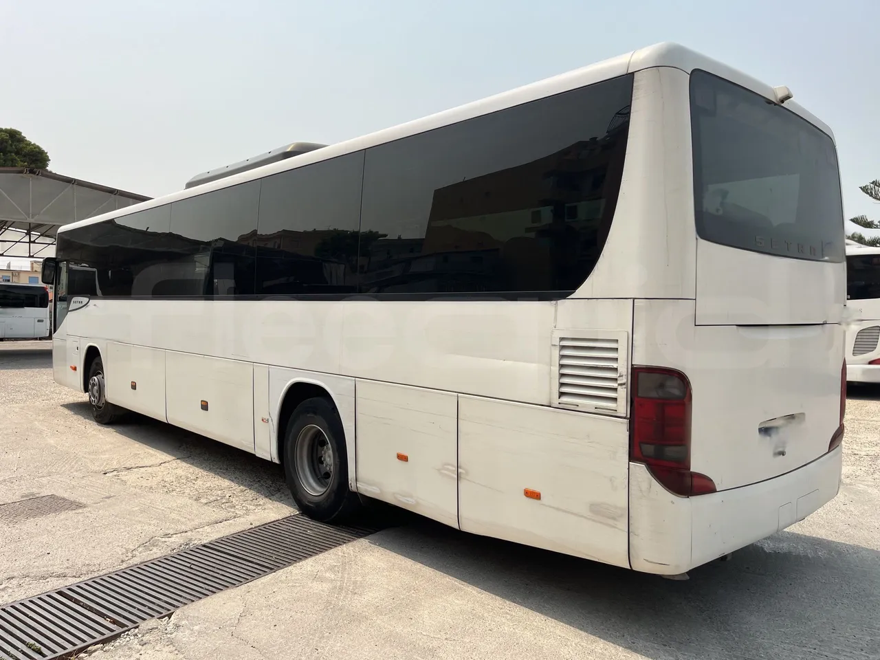 Setra S415 - 3/4 Rear Left Side