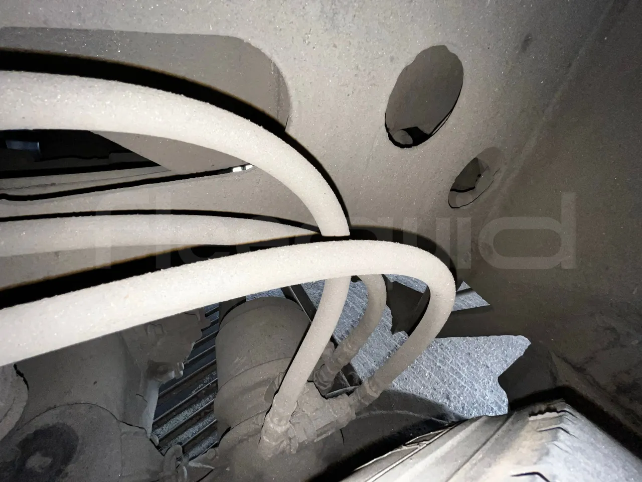 Setra S415 - Second Axle Caliper Brakes Right Side