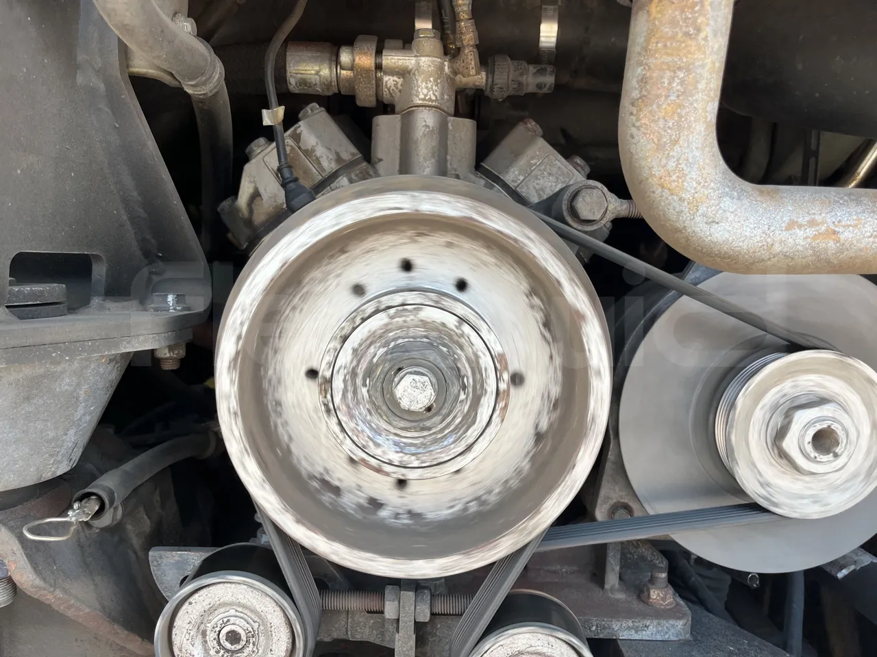 Setra S415 - Air Conditioning Compressor