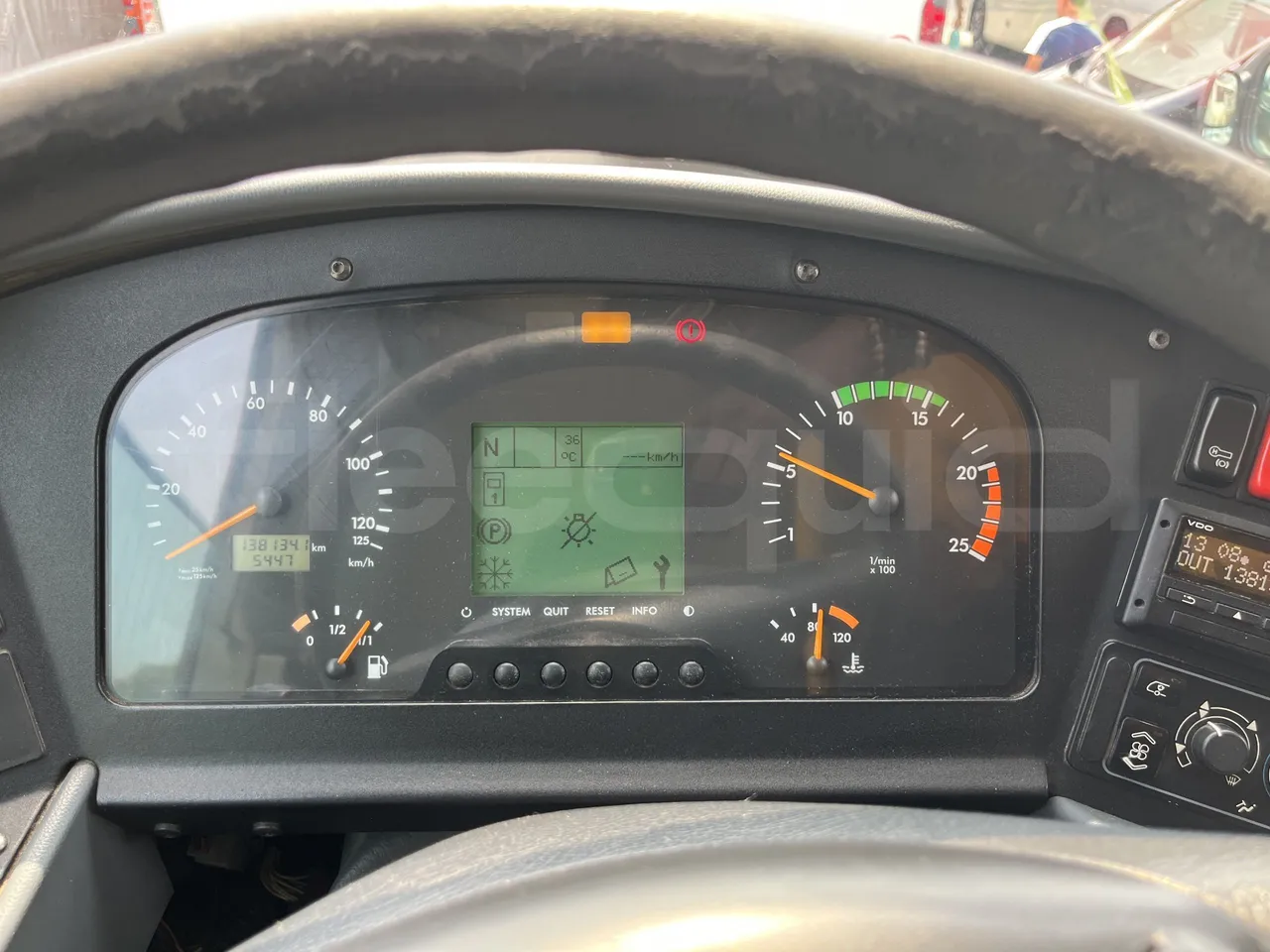 Setra S415 - Dashboard Engine On