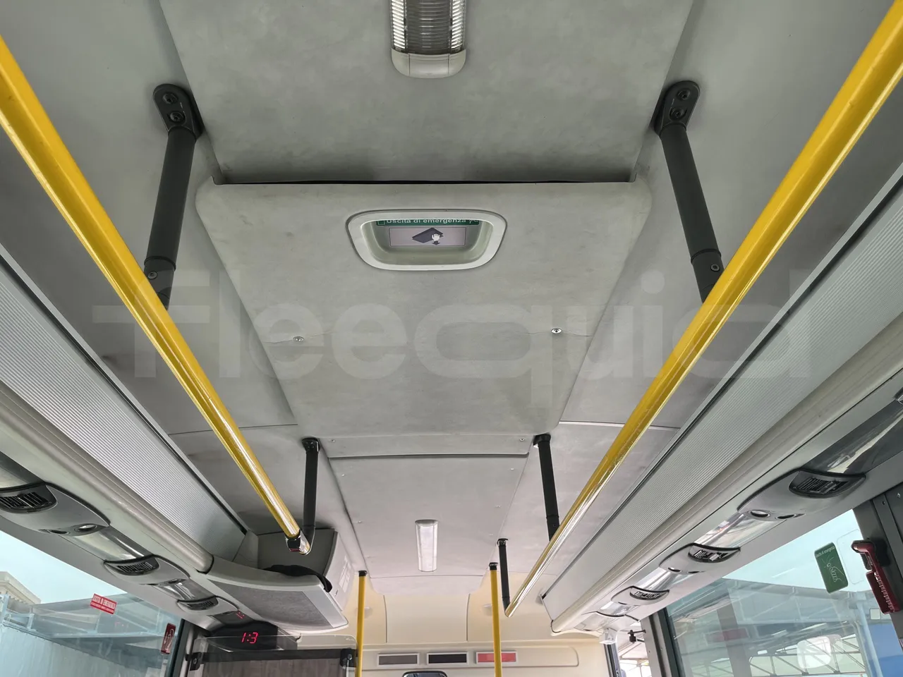 Setra S415 - Roof Hatch 1