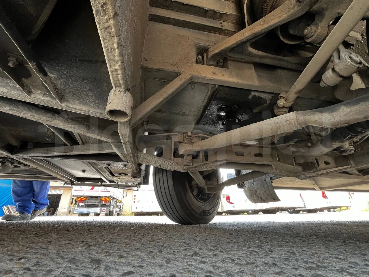 Setra S415 - First Axle Left Side