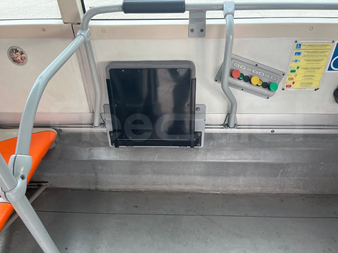 Iveco Citelis PS09D5/A/87 - EUR5 - 200kW - 11.990m - folding seat photo