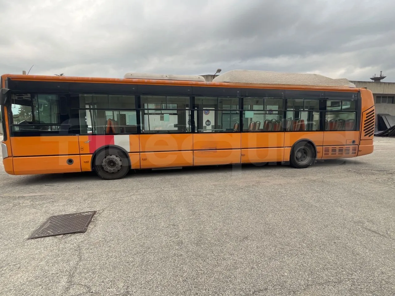 Iveco Citelis PS09D5/A/87 - EUR5 - 200kW - 11.990m - left side photo