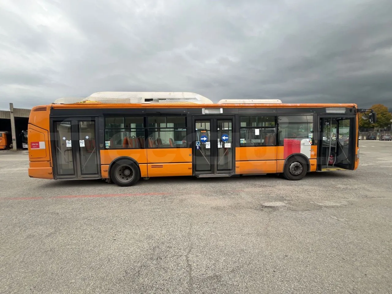 Iveco Citelis PS09D5/A/87 - EUR5 - 200kW - 11.990m - right side doors closed