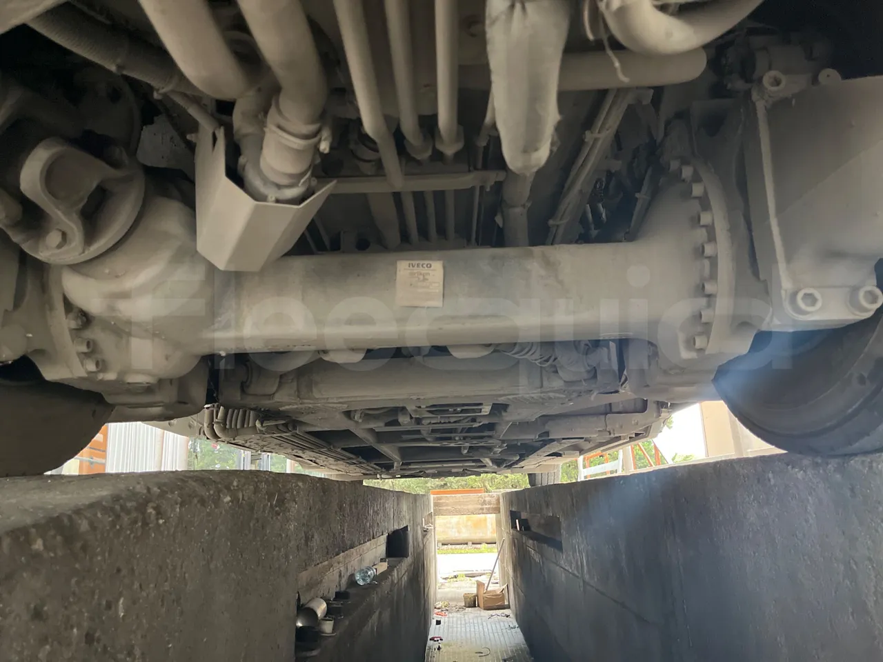Iveco Citelis PS09D5/A/87 - EUR5 - 200kW - 11.990m - axle 3 central