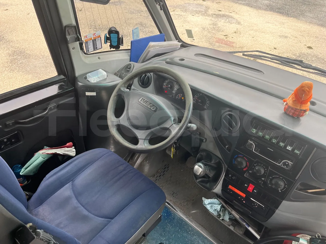 Iveco Cacciamali 65CF4 - Euro 4 - 130 kW - 8.560 mt - buttons panels on