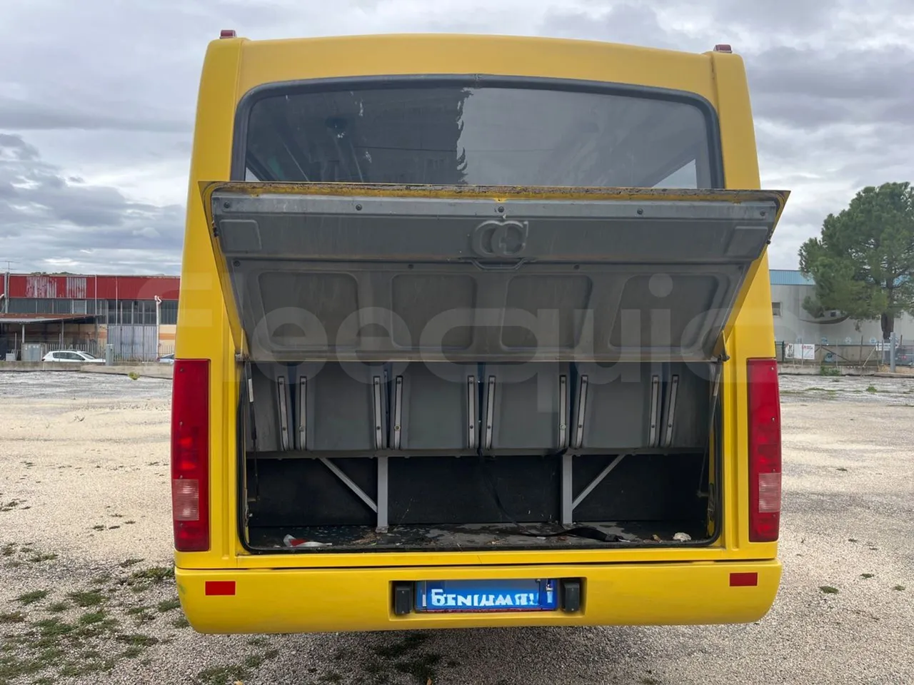 Iveco Cacciamali 65CF4 - Euro 4 - 130 kW - 8.560 mt - luggage rack photo