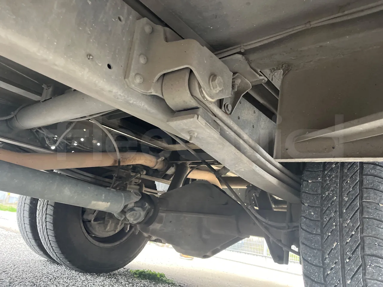 Iveco Cacciamali 65CF4 - Euro 4 - 130 kW - 8.560 mt - axel 3 leaf spring left