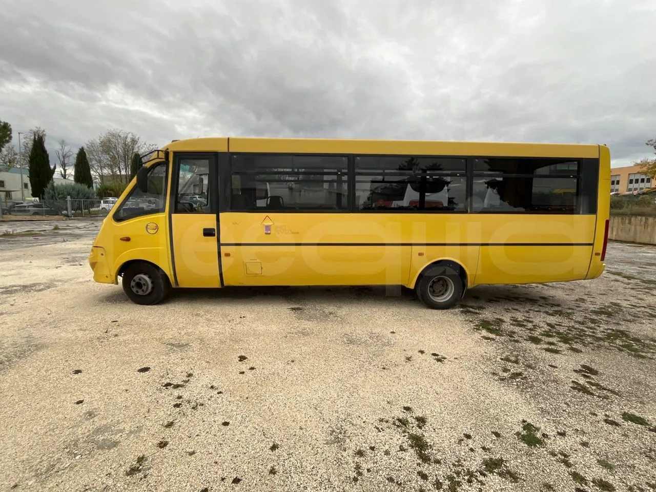 Iveco Cacciamali 65CF4 - Euro 4 - 130 kW - 8.560 mt - left side photo