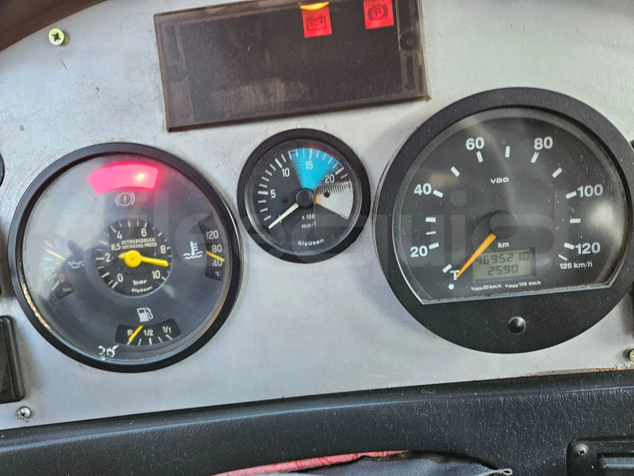 Man TEZELLER Teztiger T35 - Euro 4 - 132 kW -9.02 mt - dashboard lights on