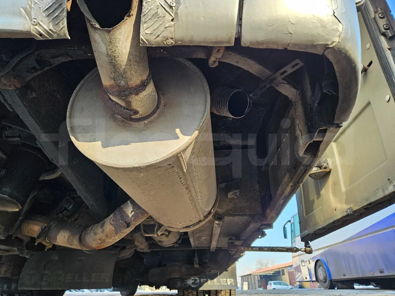 Man TEZELLER Teztiger T35 - Euro 4 - 132 kW -9.02 mt - exhaust photo