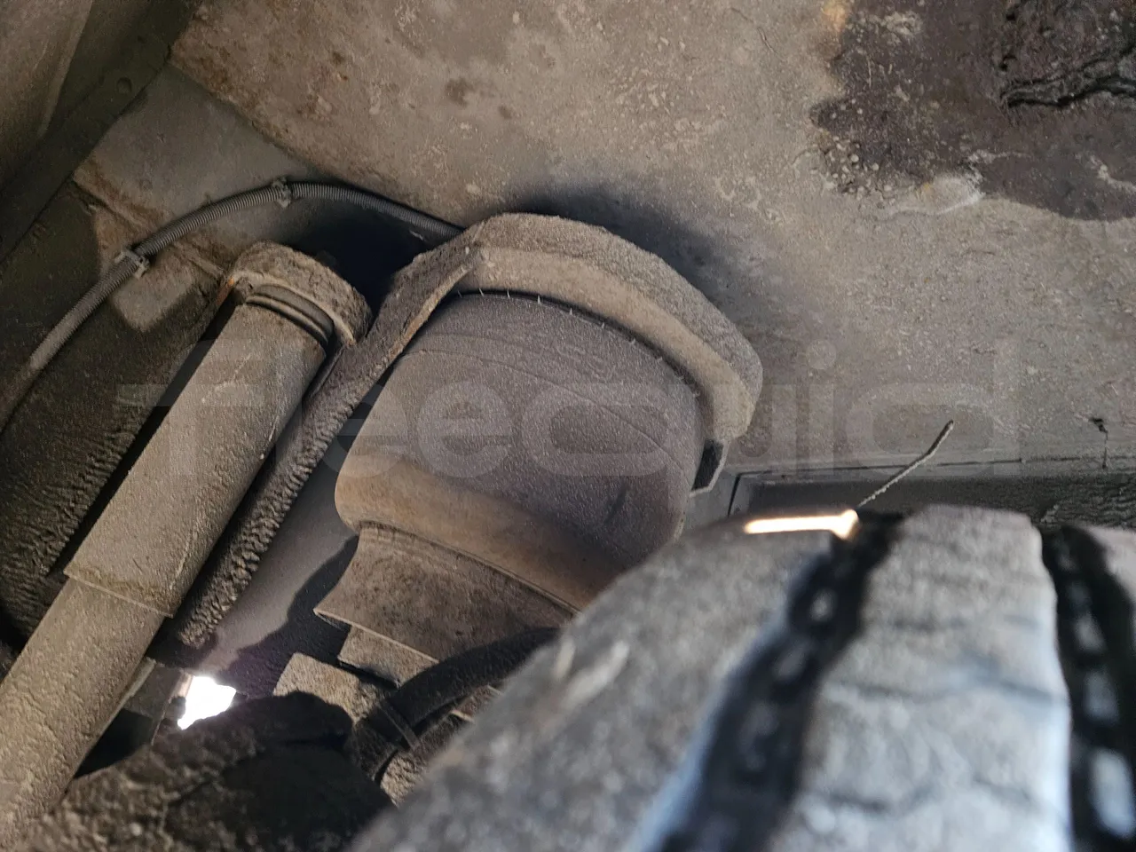 Man TEZELLER Teztiger T35 - Euro 4 - 132 kW -9.02 mt - front air springs right