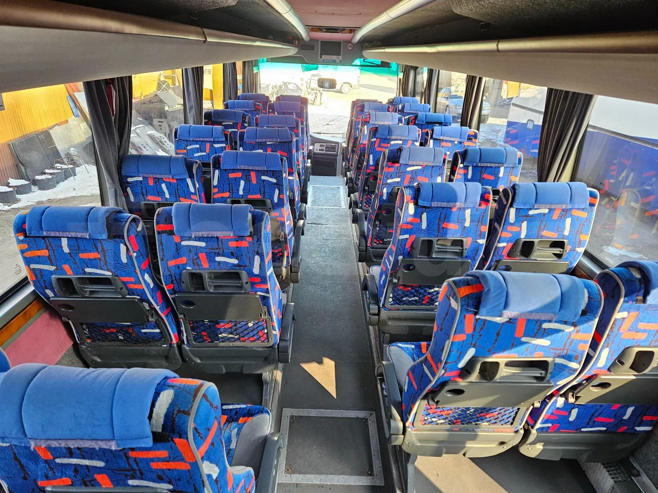 Man TEZELLER Teztiger T35 - Euro 4 - 132 kW -9.02 mt - forward view all seats last row height