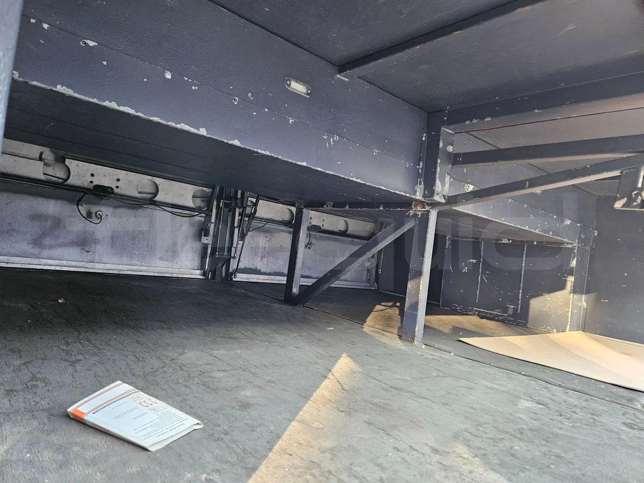 Man TEZELLER Teztiger T35 - Euro 4 - 132 kW -9.02 mt - internal frame rust check