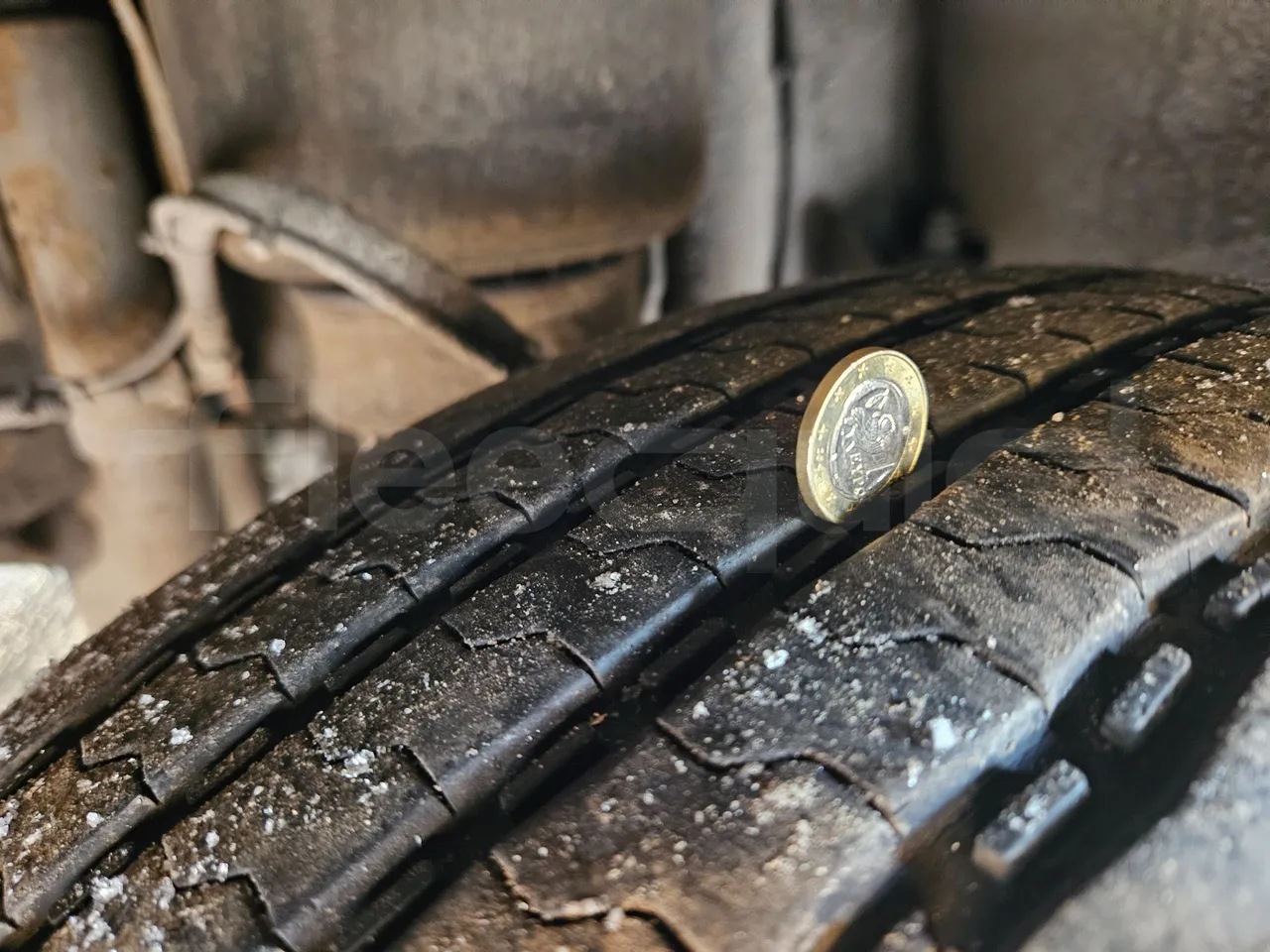 Man TEZELLER Teztiger T35 - Euro 4 - 132 kW -9.02 mt - tread condition front tires left