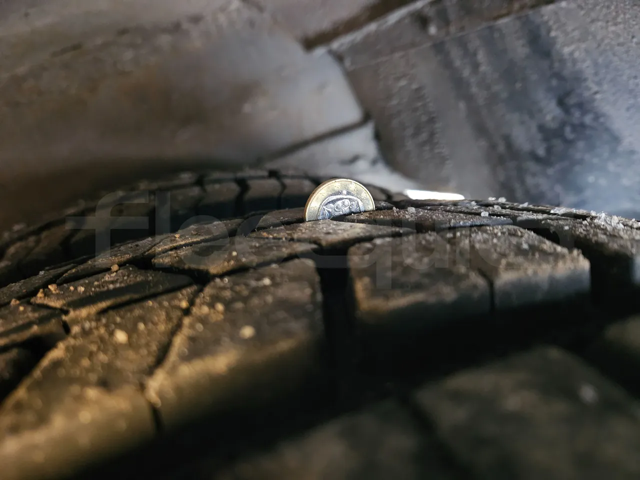 Man TEZELLER Teztiger T35 - Euro 4 - 132 kW -9.02 mt - tread condition second axle tires left