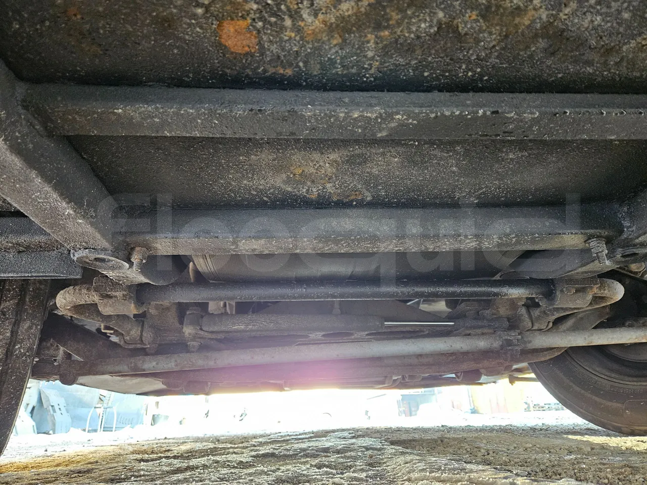 Man TEZELLER Teztiger T35 - Euro 4 - 132 kW -9.02 mt - front axle central