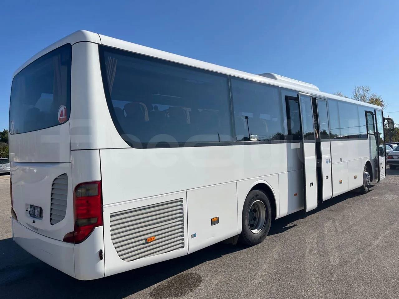 Setra S416 UL Business - Euro6 - 260kW - 12.7mt - 3/4 right rear doors open