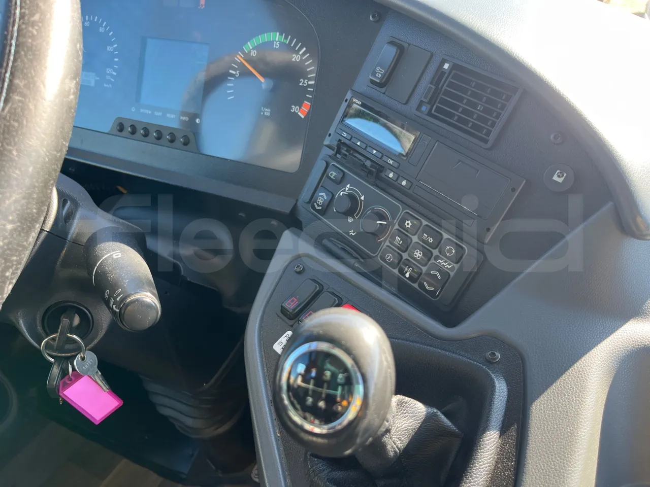 Setra S416 UL Business - Euro6 - 260kW - 12.7mt - onboard devices 1