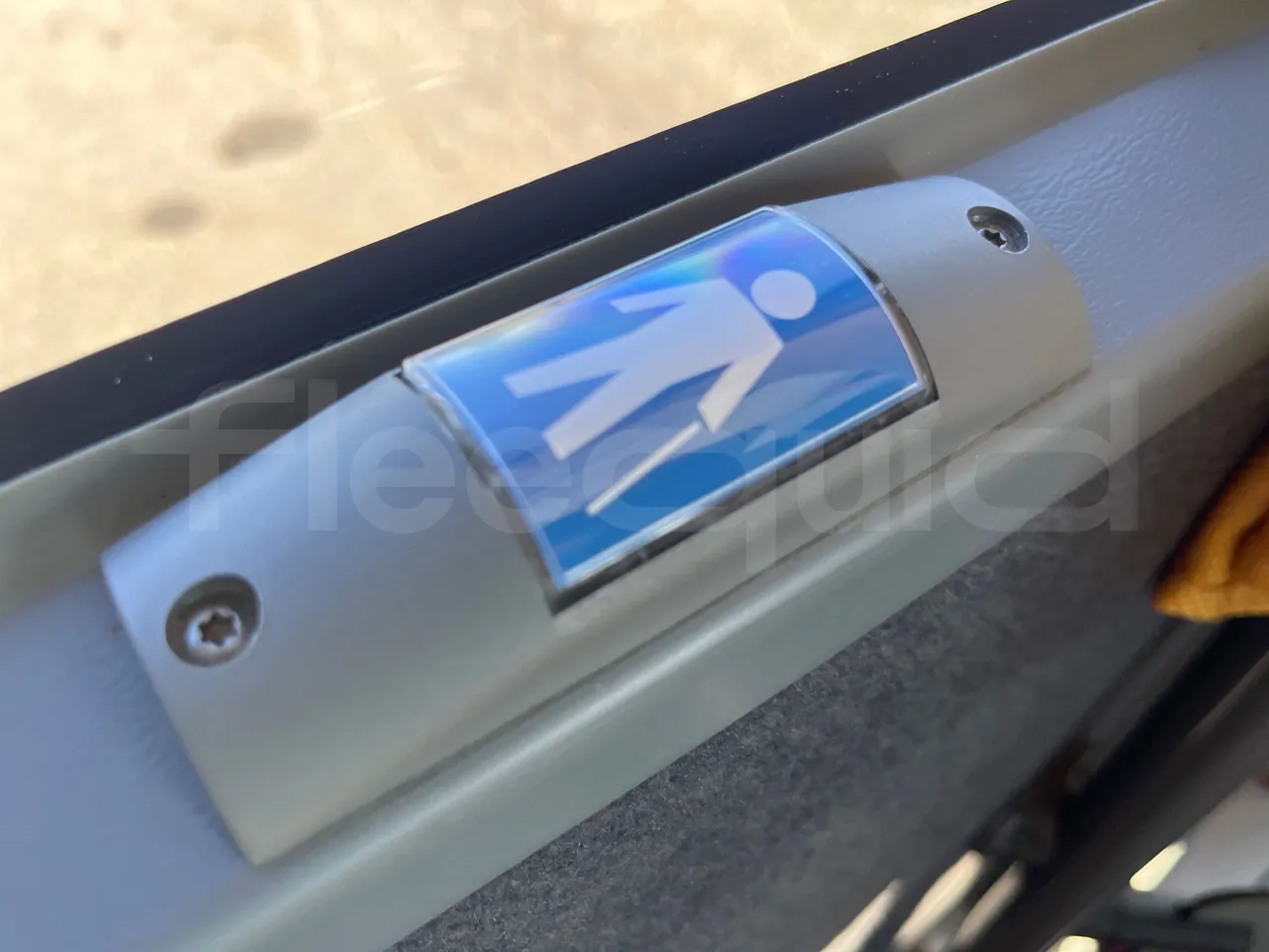 Setra S416 UL Business - Euro6 - 260kW - 12.7mt - usb charging detail