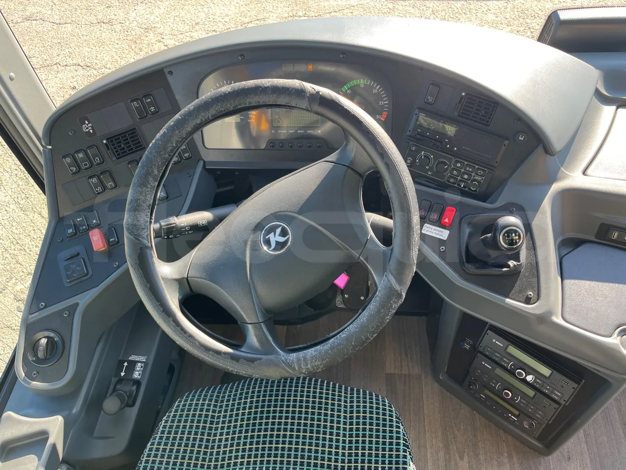 Setra S416 UL Business - Euro6 - 260kW - 12.7mt - steering wheel photo