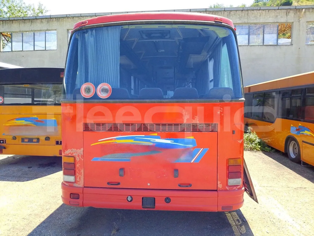 Setra S213 CTG - EUR1 - 220kW - 12m - Base cover photo