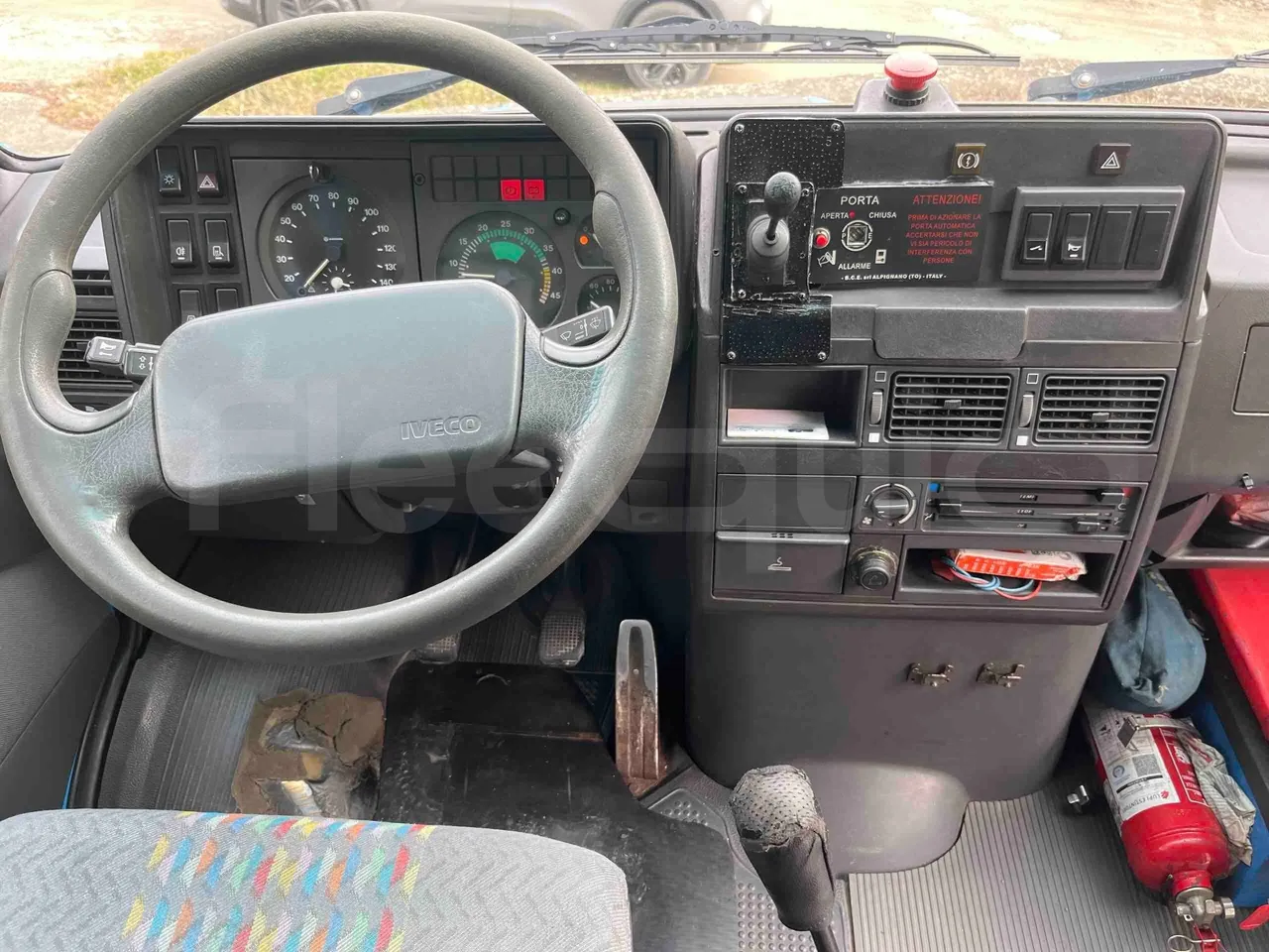 Iveco A45E12 A45E12 - Euro 2 - 90 kW - 6.860 mt - radio accessories photo