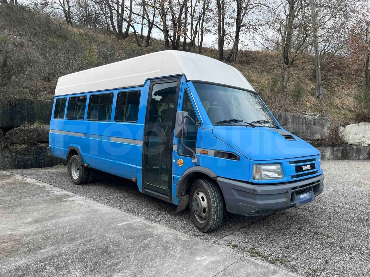 Iveco A45E12 A45E12 - Euro 2 - 90 kW - 6.860 mt - Base cover photo